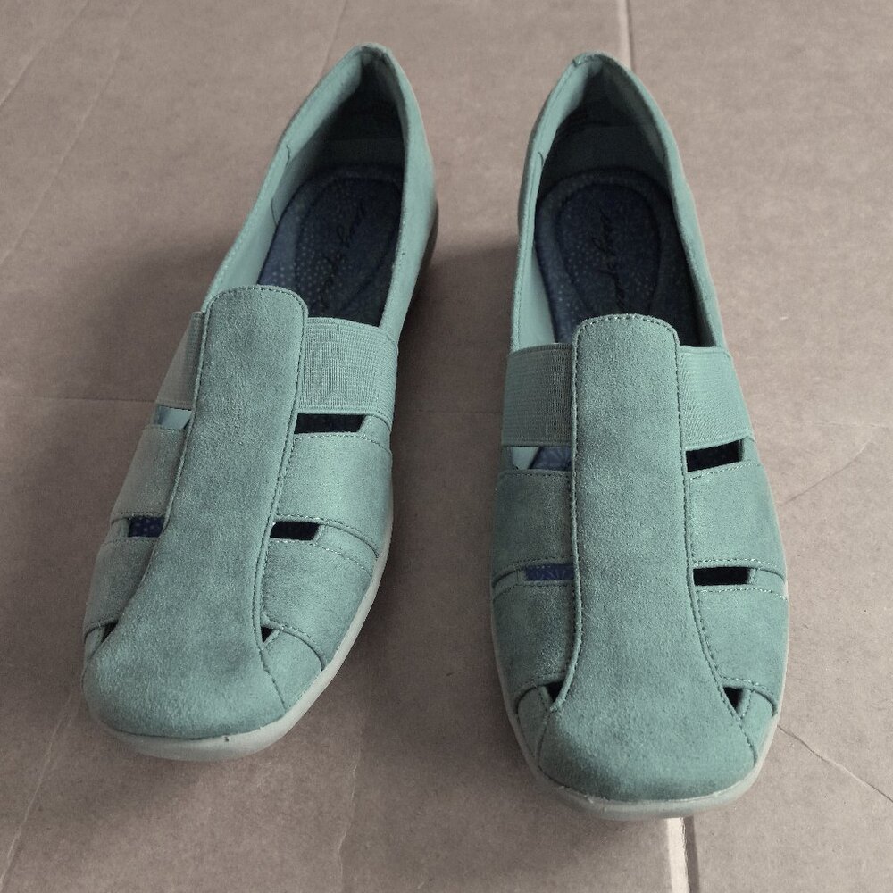 Easy Spirit Travelport23 Women’s Gray Low Top Loafer Size 8 Wide
